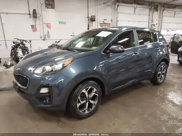 KNDPMCAC7M7863243 2021 KIA SPORTAGE - Image 2