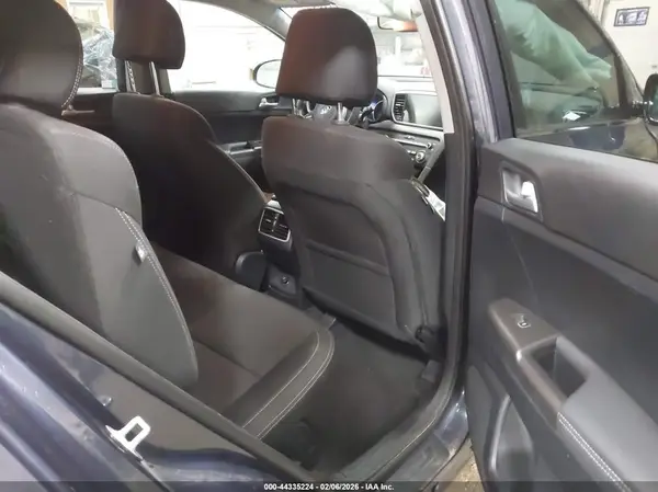 KNDPMCAC7M7863243 2021 KIA SPORTAGE - Image 8