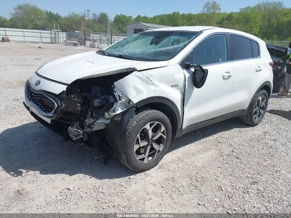 KNDPMCAC7M7864358 2021 KIA SPORTAGE - Image 2
