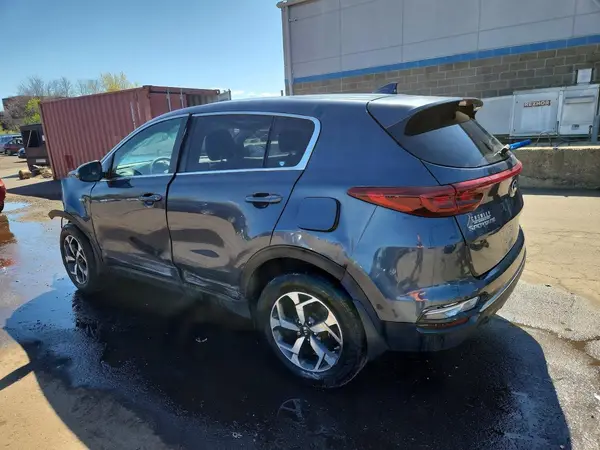 KNDPMCAC7M7866126 2021 KIA SPORTAGE - Image 2
