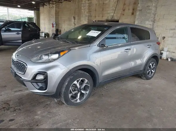 KNDPMCAC7M7881791 2021 KIA SPORTAGE - Image 2