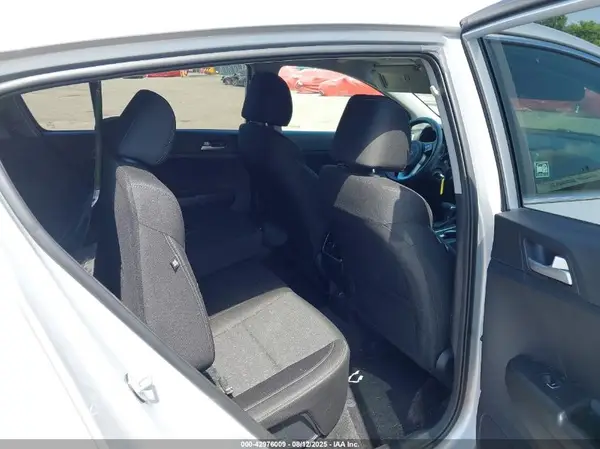 KNDPMCAC7M7895495 2021 KIA SPORTAGE - Image 8