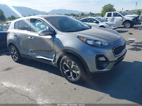 KNDPMCAC7M7896002 2021 KIA SPORTAGE - Image 1
