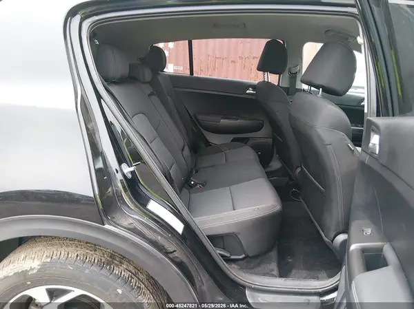 KNDPMCAC7M7933386 2021 KIA SPORTAGE - Image 8