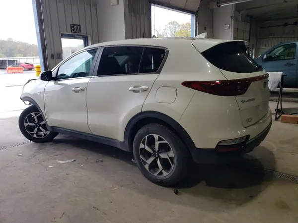 KNDPMCAC7M7940144 2021 KIA SPORTAGE - Image 2