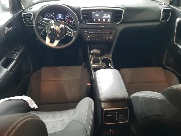 KNDPMCAC7M7940144 2021 KIA SPORTAGE - Image 8