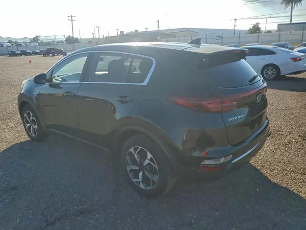 KNDPMCAC7M7941228 2021 KIA SPORTAGE - Image 2