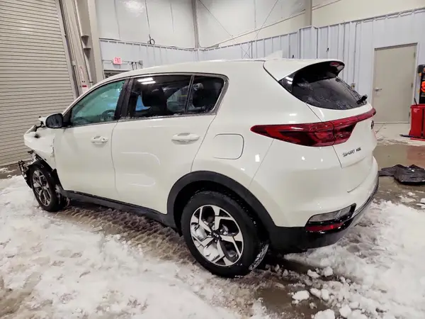 KNDPMCAC7N7000847 2022 KIA SPORTAGE - Image 2