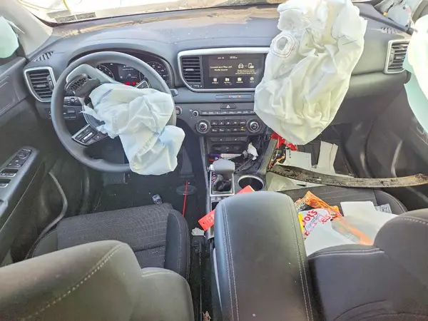 KNDPMCAC7N7023996 2022 KIA SPORTAGE - Image 8