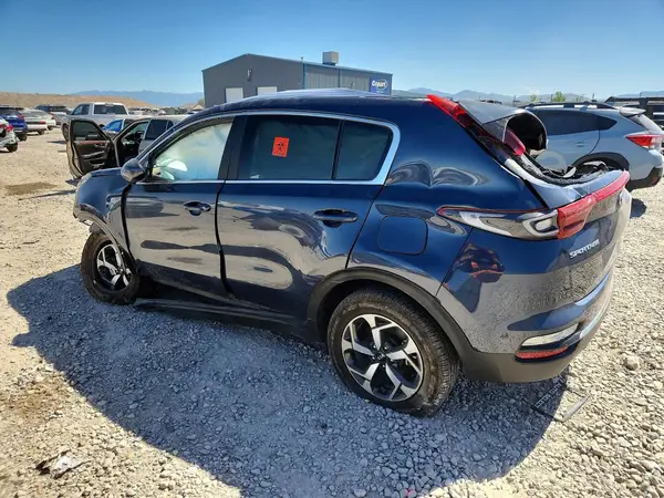 KNDPMCAC7N7946849 2022 KIA SPORTAGE - Image 2