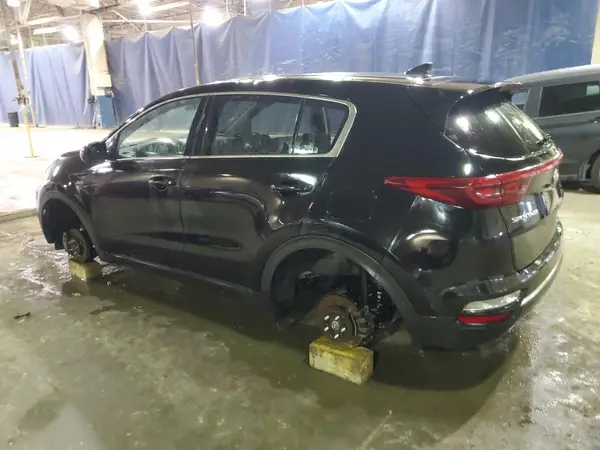 KNDPMCAC7N7952599 2022 KIA SPORTAGE - Image 2