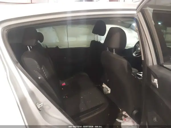 KNDPMCAC7N7960184 2022 KIA SPORTAGE - Image 8