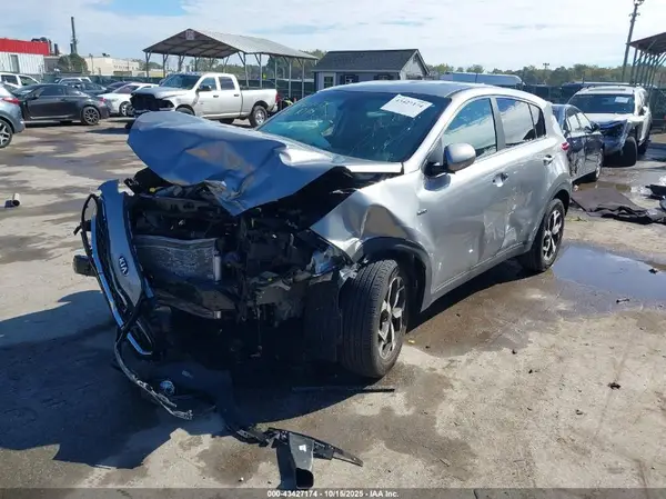 KNDPMCAC7N7987952 2022 KIA SPORTAGE - Image 2