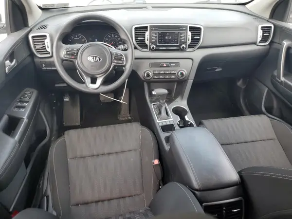 KNDPMCAC8H7033067 2017 KIA SPORTAGE - Image 8