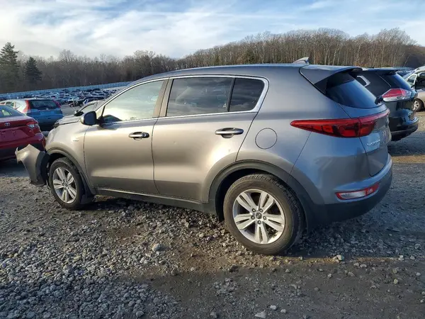 KNDPMCAC8H7035756 2017 KIA SPORTAGE - Image 2