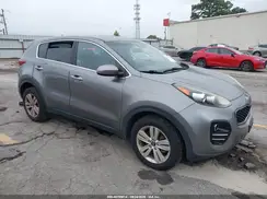 KNDPMCAC8H7042271 2017 KIA SPORTAGE