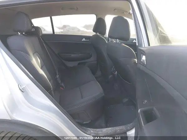 KNDPMCAC8H7081314 2017 KIA SPORTAGE - Image 8