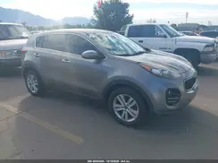 KNDPMCAC8H7121035 2017 KIA SPORTAGE