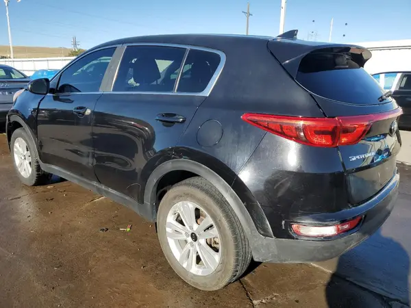 KNDPMCAC8H7129006 2017 KIA SPORTAGE - Image 2