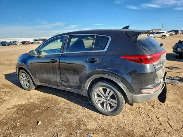 KNDPMCAC8H7130446 2017 KIA SPORTAGE - Image 2