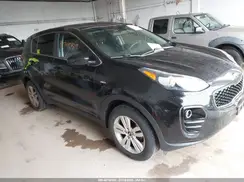 KNDPMCAC8H7133136 2017 KIA SPORTAGE