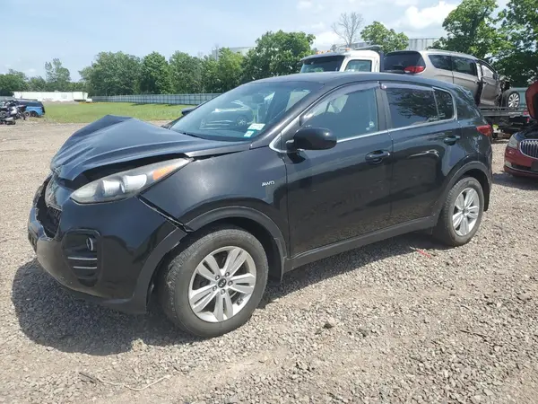 KNDPMCAC8H7138711 2017 KIA SPORTAGE - Image 1