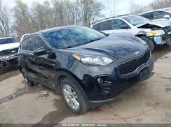KNDPMCAC8H7141740 2017 KIA SPORTAGE
