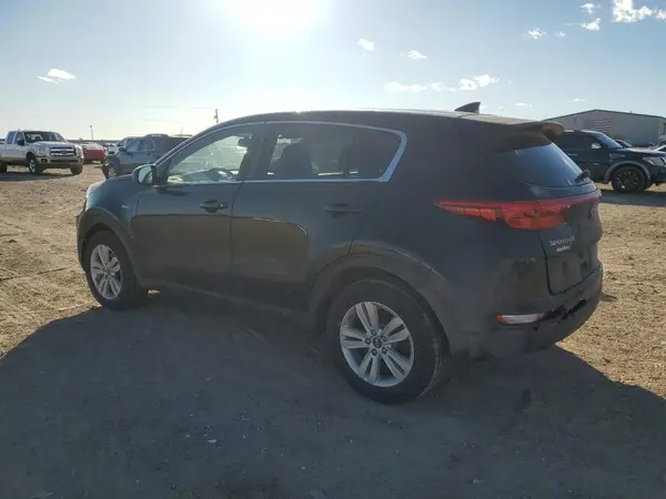 KNDPMCAC8H7145738 2017 KIA SPORTAGE - Image 2