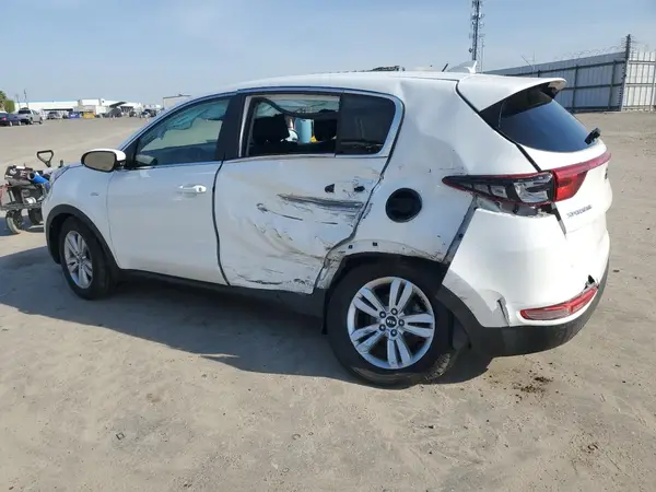 KNDPMCAC8H7154925 2017 KIA SPORTAGE - Image 2