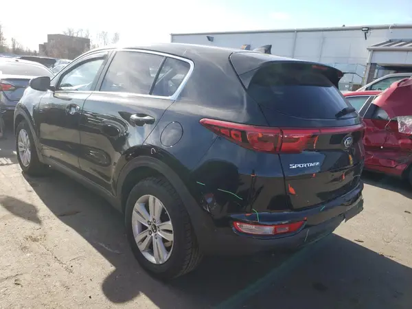 KNDPMCAC8H7157114 2017 KIA SPORTAGE - Image 2