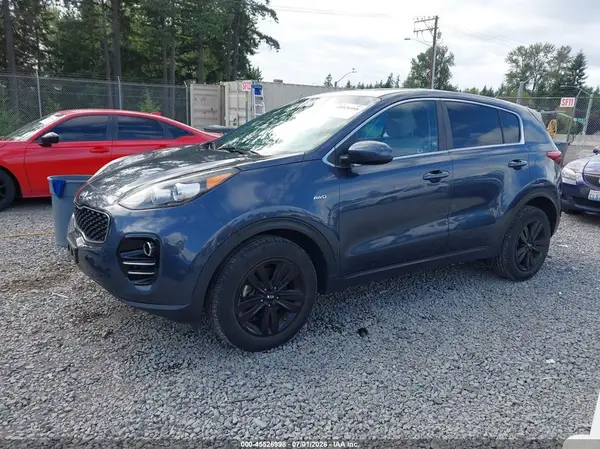 KNDPMCAC8H7157646 2017 KIA SPORTAGE - Image 2