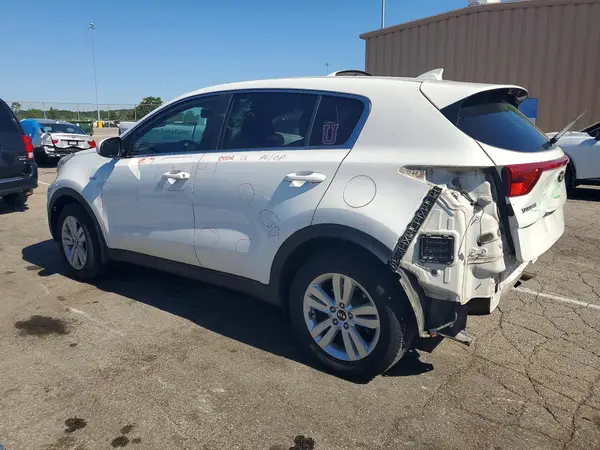 KNDPMCAC8H7159414 2017 KIA SPORTAGE - Image 2