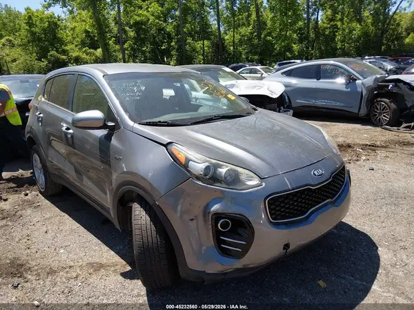 KNDPMCAC8H7167108 2017 KIA SPORTAGE - Image 1