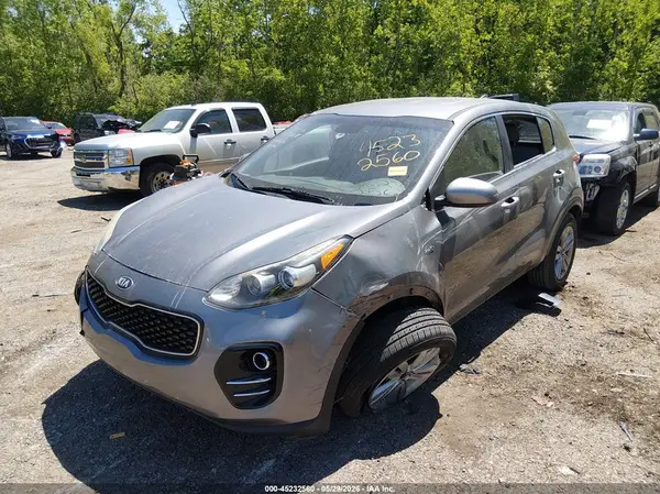 KNDPMCAC8H7167108 2017 KIA SPORTAGE - Image 2