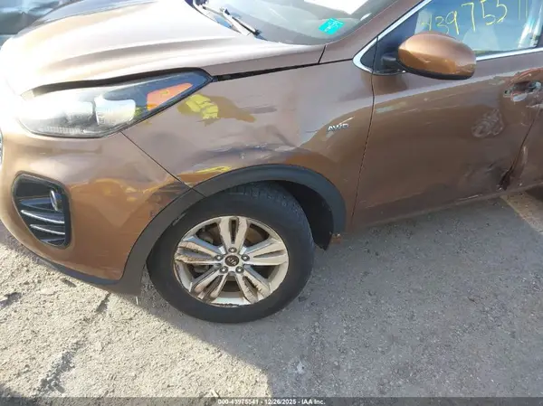 KNDPMCAC8H7191408 2017 KIA SPORTAGE - Image 2