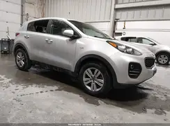 KNDPMCAC8H7193398 2017 KIA SPORTAGE