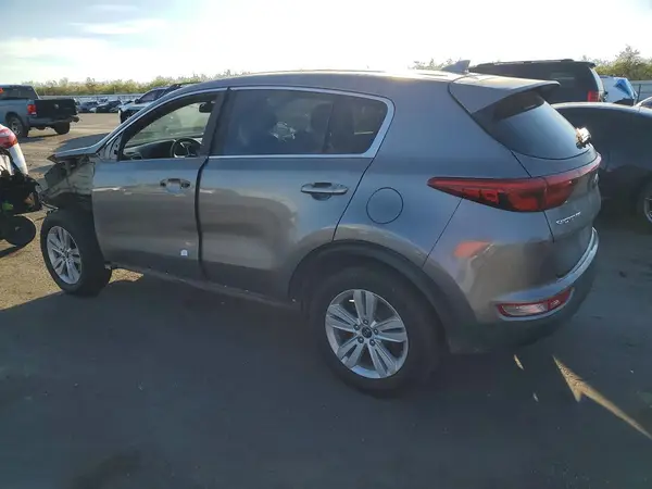 KNDPMCAC8H7197922 2017 KIA SPORTAGE - Image 2