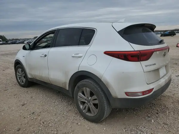 KNDPMCAC8H7199802 2017 KIA SPORTAGE - Image 2