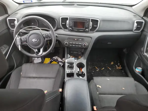 KNDPMCAC8H7199802 2017 KIA SPORTAGE - Image 8