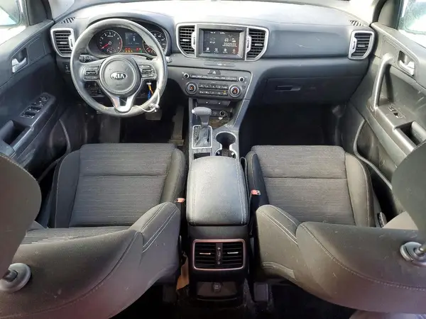 KNDPMCAC8H7202343 2017 KIA SPORTAGE - Image 8