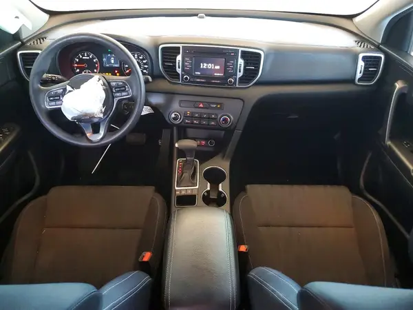 KNDPMCAC8H7206893 2017 KIA SPORTAGE - Image 8