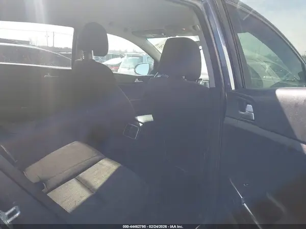 KNDPMCAC8H7248366 2017 KIA SPORTAGE - Image 8