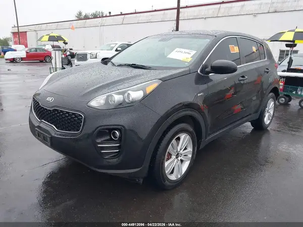 KNDPMCAC8H7256449 2017 KIA SPORTAGE - Image 2