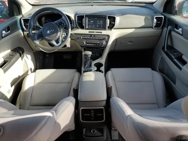 KNDPMCAC8H7269198 2017 KIA SPORTAGE - Image 8