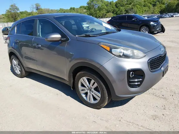 KNDPMCAC8H7272487 2017 KIA SPORTAGE - Image 1