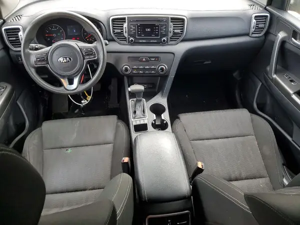 KNDPMCAC8H7282405 2017 KIA SPORTAGE - Image 8