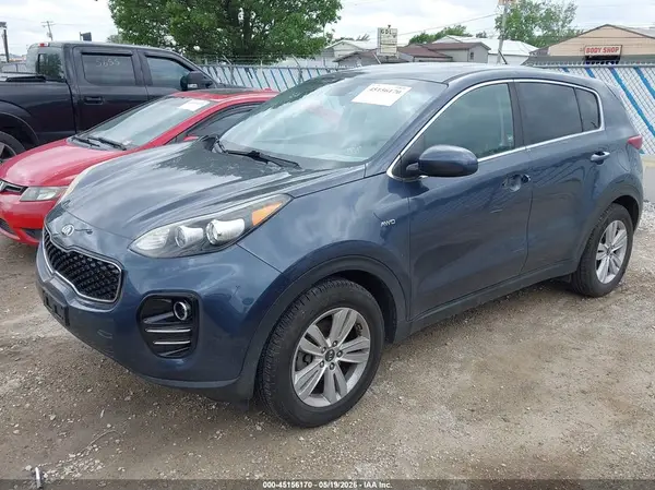 KNDPMCAC8H7282503 2017 KIA SPORTAGE - Image 2
