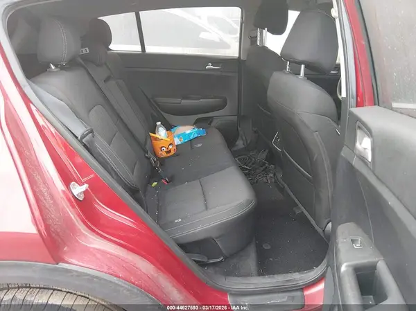KNDPMCAC8H7288754 2017 KIA SPORTAGE - Image 8