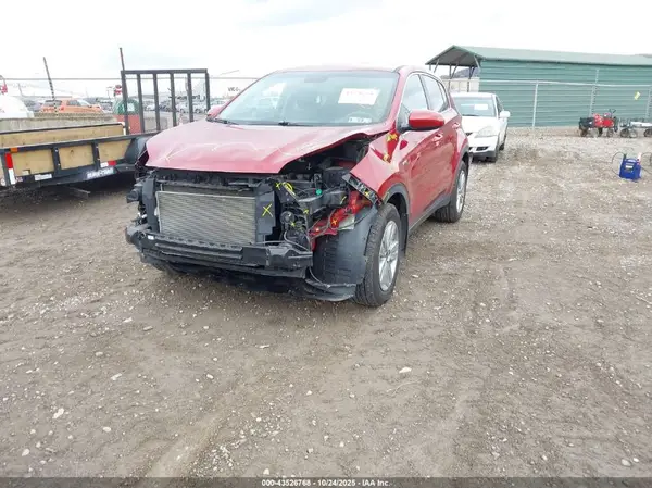 KNDPMCAC8H7296739 2017 KIA SPORTAGE - Image 2