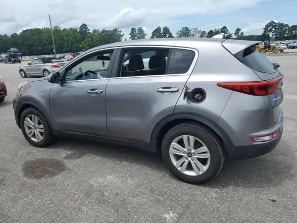 KNDPMCAC8J7307373 2018 KIA SPORTAGE - Image 2